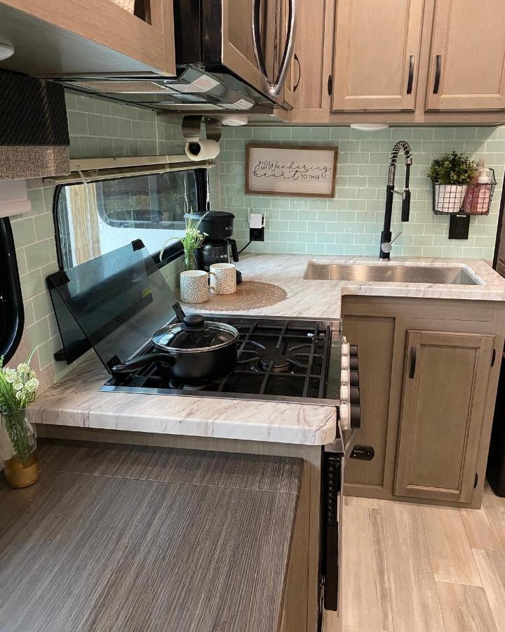 Cozy Rv Experience W/Pool+Spa Near Lake Conroe 윌리스 외부 사진